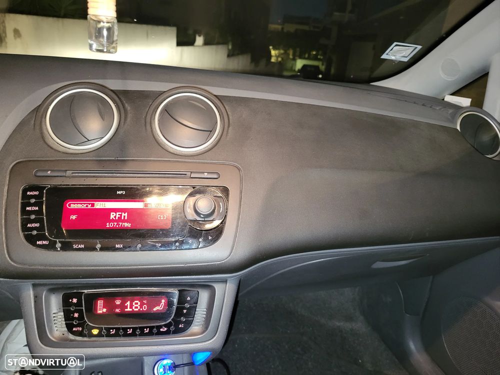 SEAT Ibiza 1.6 TDI Style - 11