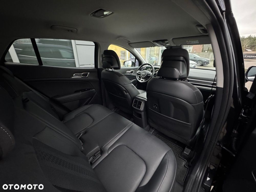 Kia Sportage 1.6 T-GDI HEV Business Line 4WD - 18