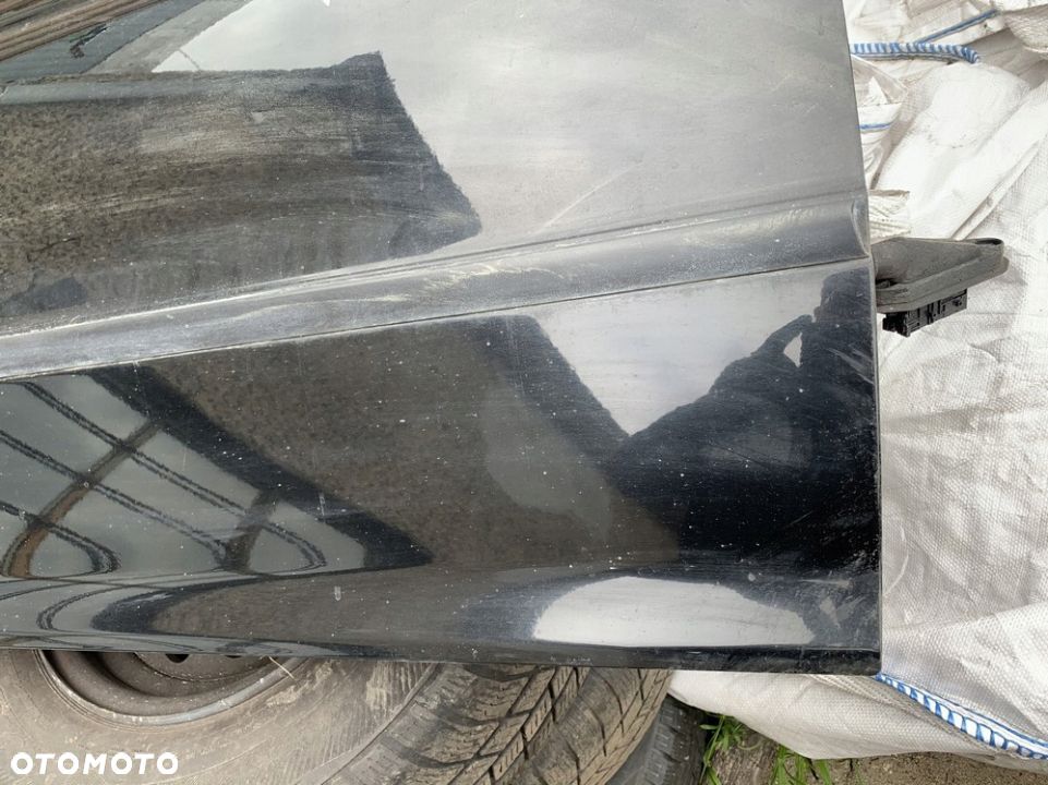 DRZWI PRZEDNIE PRAWE BLACK SAPPHIRE 475 BMW E46 - 2