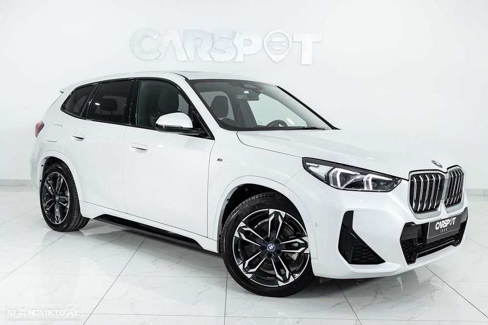 BMW iX1 xDrive30 Pack Desportivo M - 2