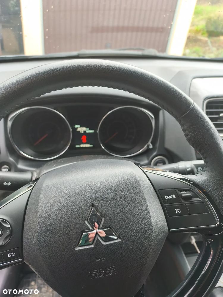 Mitsubishi ASX 1.6 Intense Plus Navi Blue Edition - 4