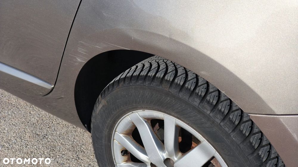 Renault Fluence 1.5 dCi Privilege - 13