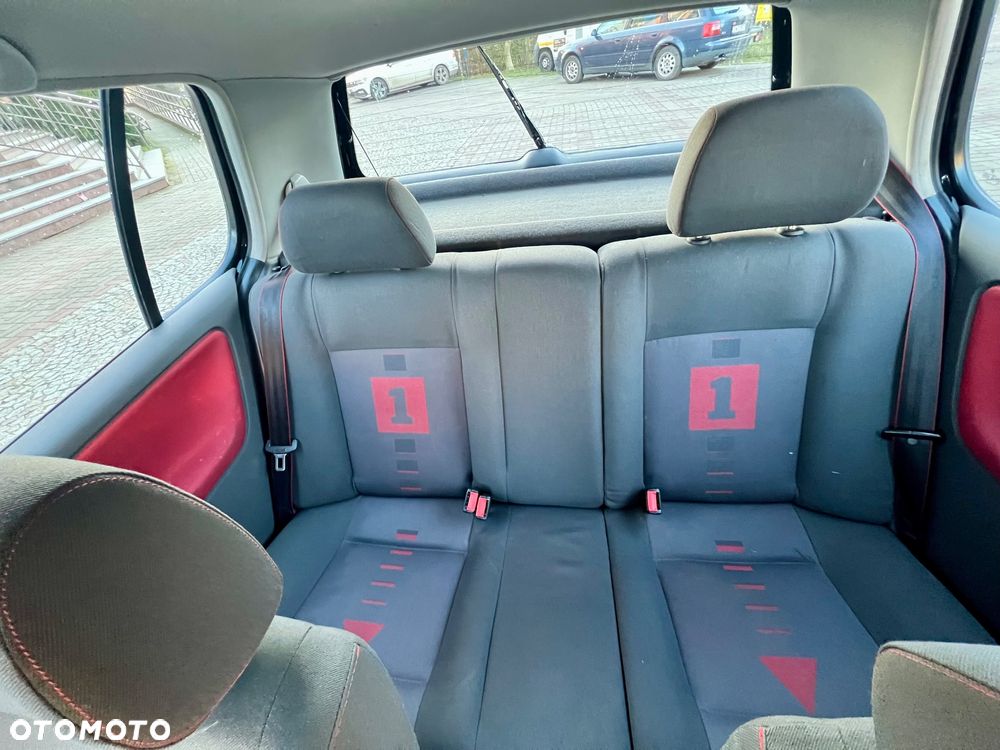 Volkswagen Polo - 21