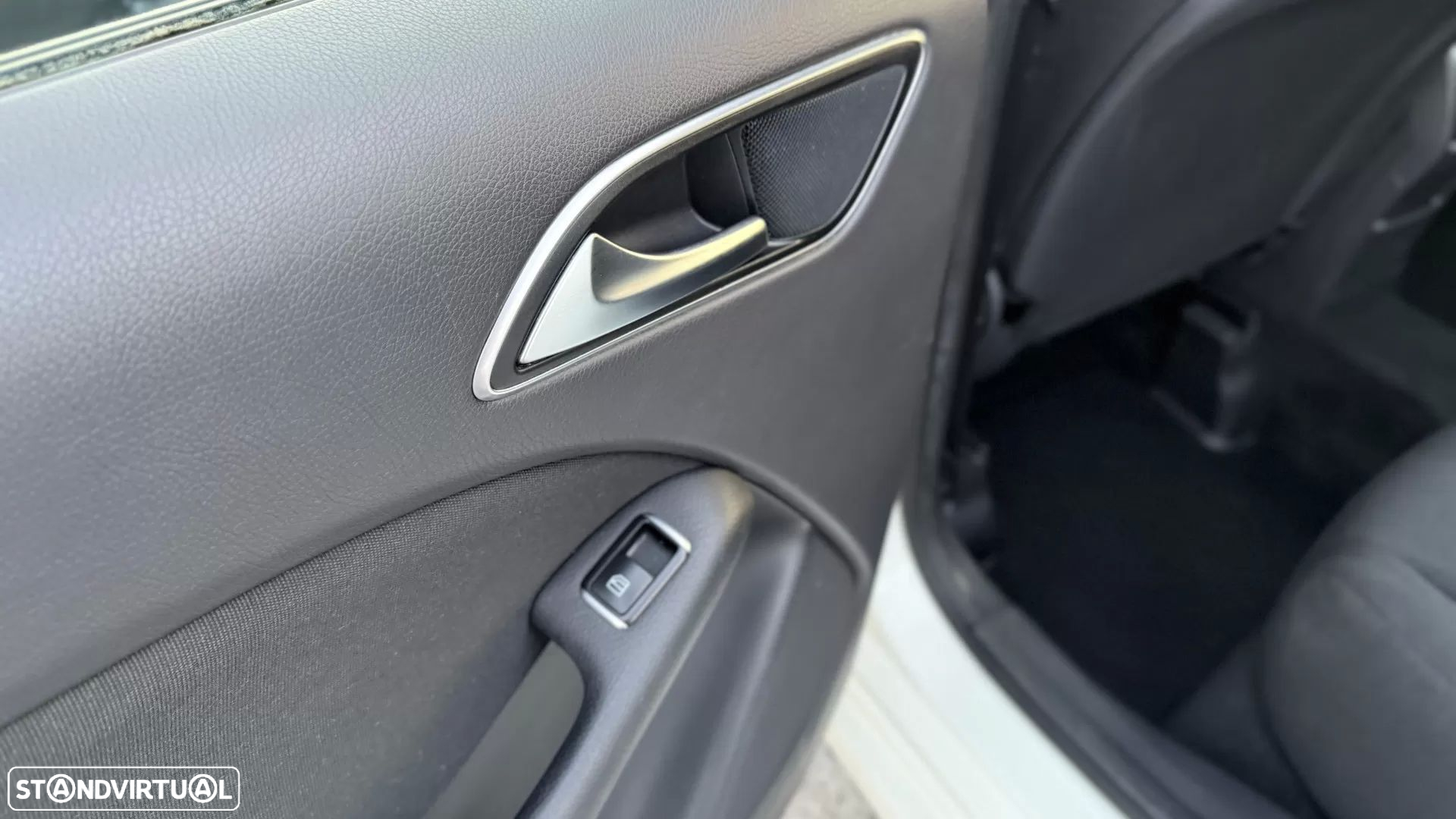 Mercedes-Benz B 180 Style - 36