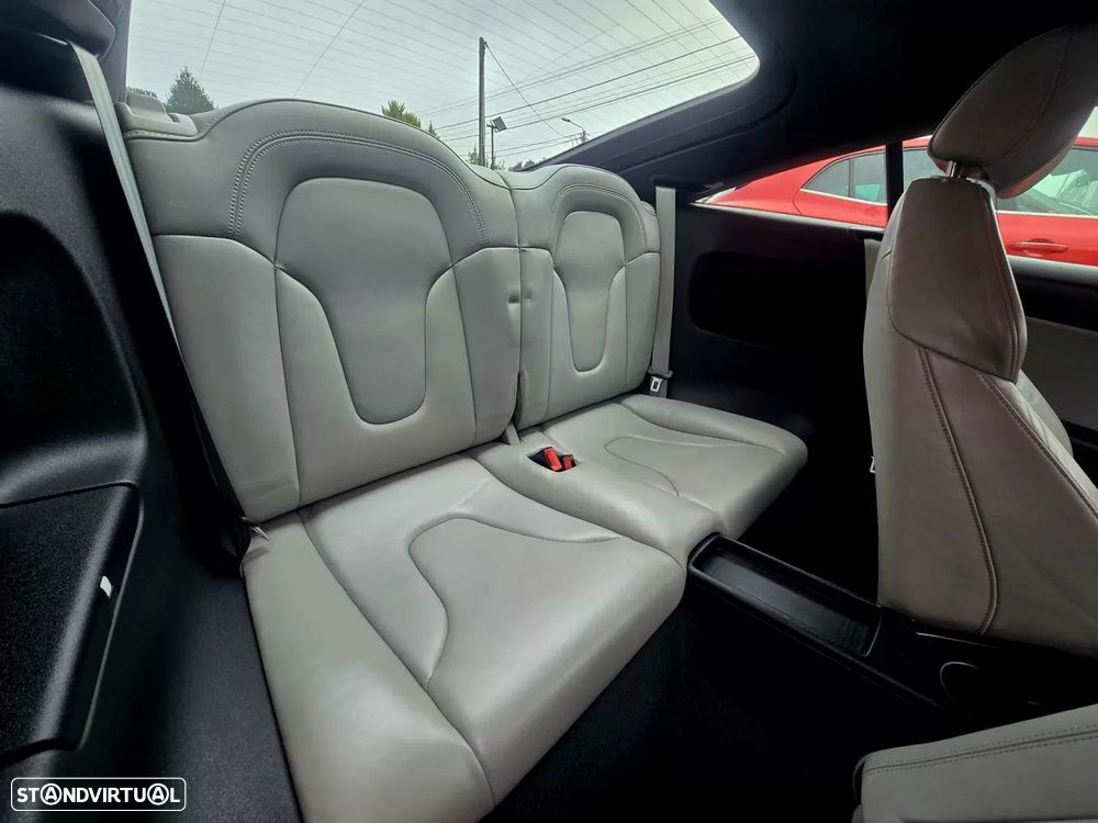 Audi TT Coupé 2.0 TDI quattro - 17