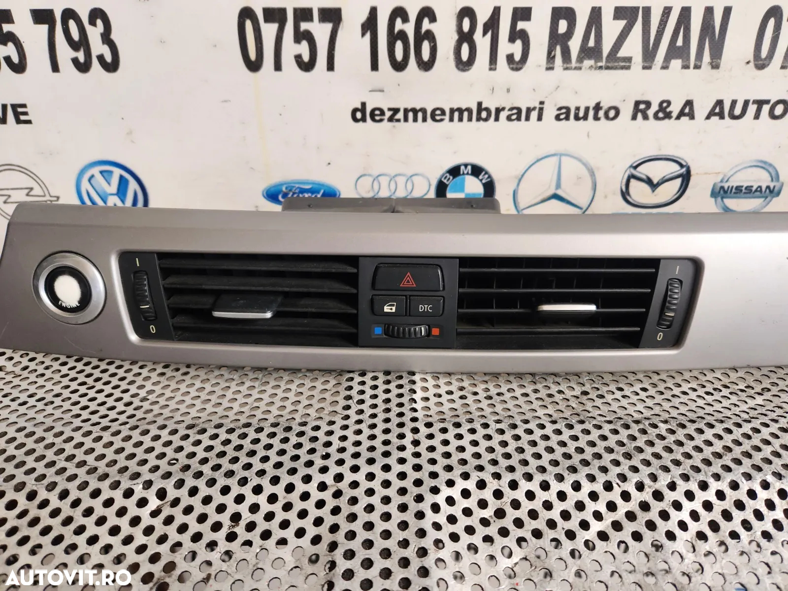 Grile Grila Aerisire Ventilatie Bord Trim Bord Bmw E90 E91 Volan Stanga Europa - Dezmembrari Arad - 4