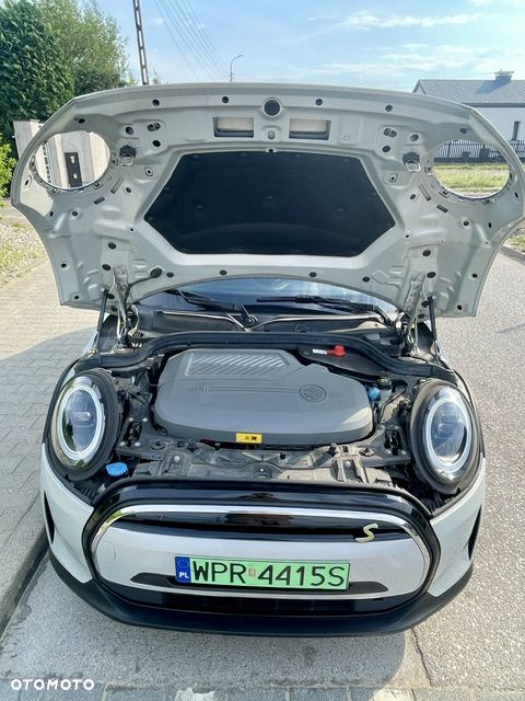 MINI Cooper SE Resolute Edition - 14