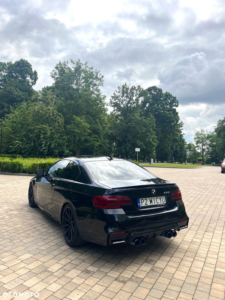 BMW Seria 3 335i - 3