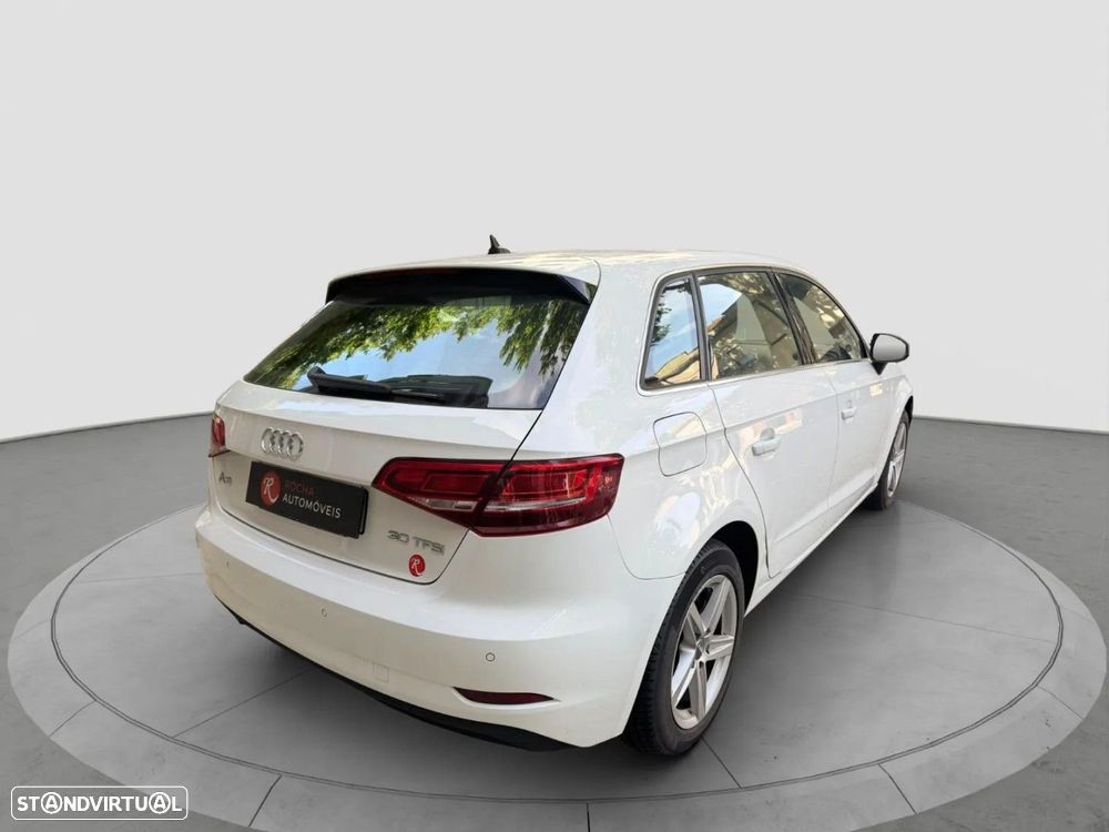 Audi A3 Sportback 30 TFSI S tronic - 15