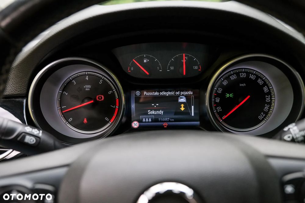 Opel Astra 1.4 Turbo Dynamic - 25