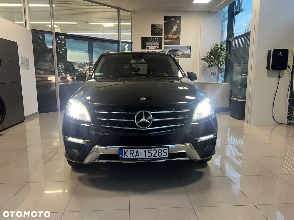 Mercedes-Benz ML 350 BlueTec 4-Matic - 2