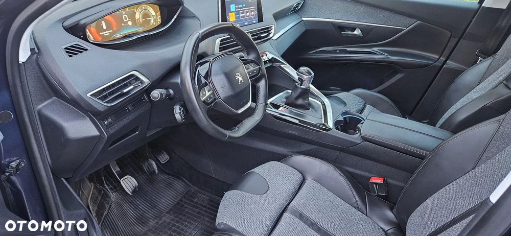 Peugeot 5008 1.2 PureTech Crossway S&S - 12
