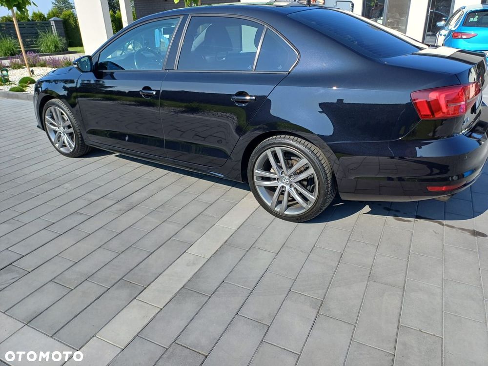 Volkswagen Jetta 2.0 TDI DPF BMT Comfortline DSG - 4