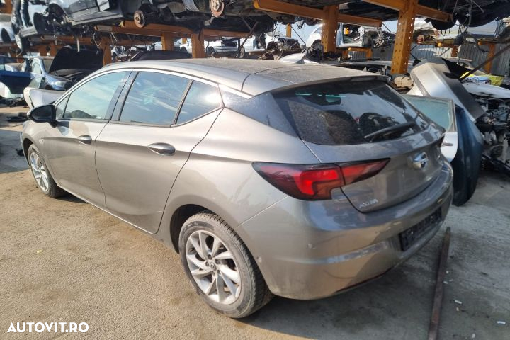 Ornament 39040945 Opel Astra K [2015 - 2020] 1.6 cdti B16DTH - 6