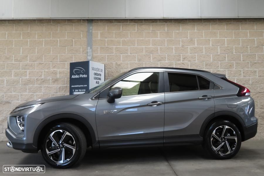 Mitsubishi Eclipse Cross 2.4 PHEV eMotion - 3