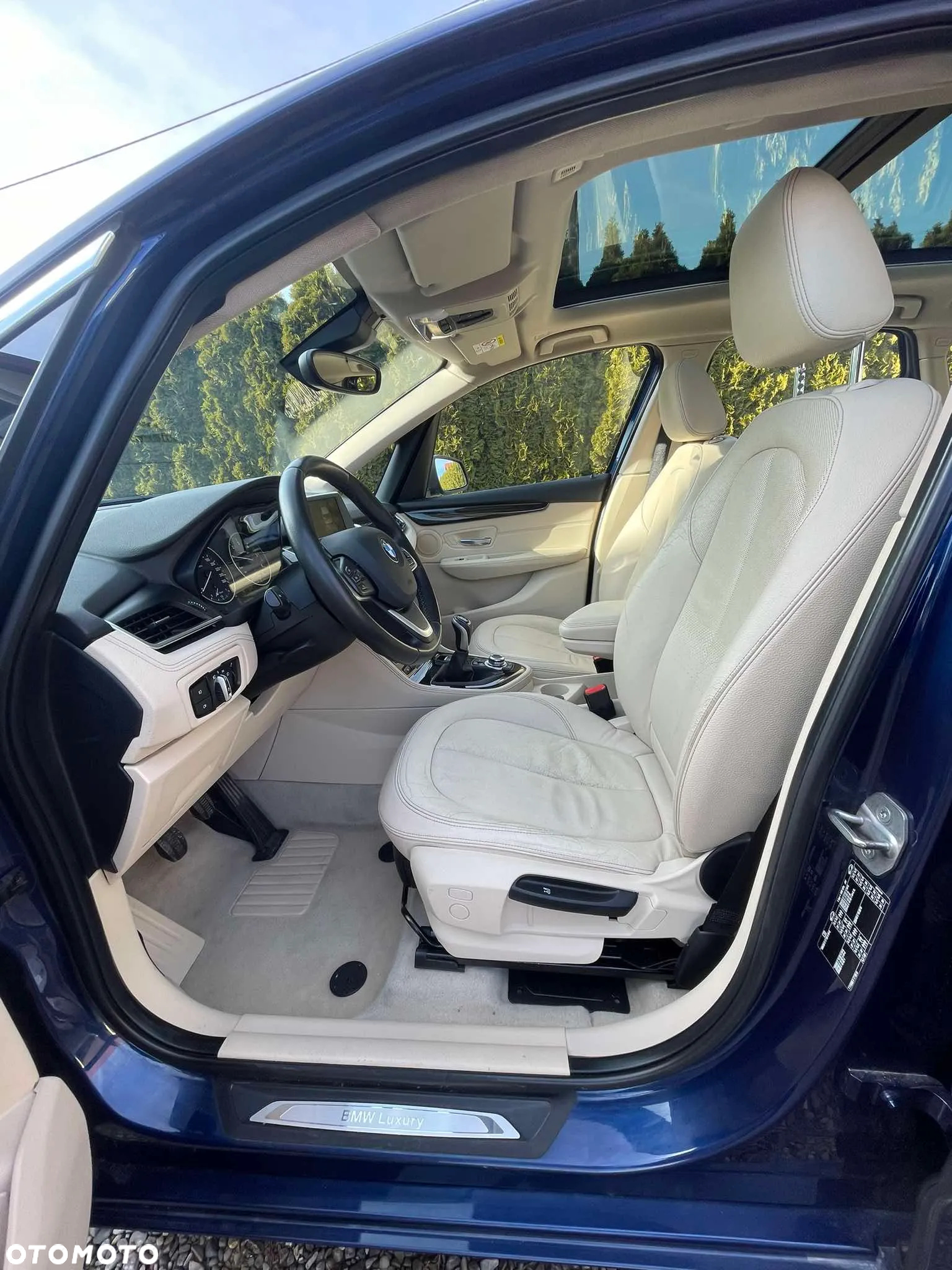 BMW Seria 2 214d Active Tourer Luxury Line - 7