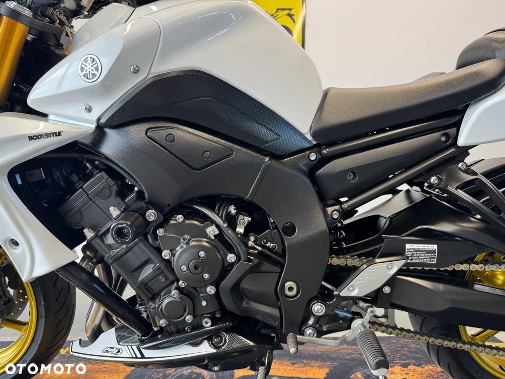 Yamaha FZ8 - 23