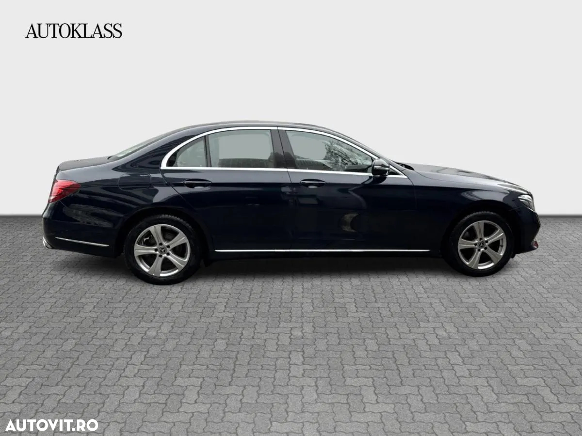 Mercedes-Benz E 220 d 4MATIC Aut. - 6