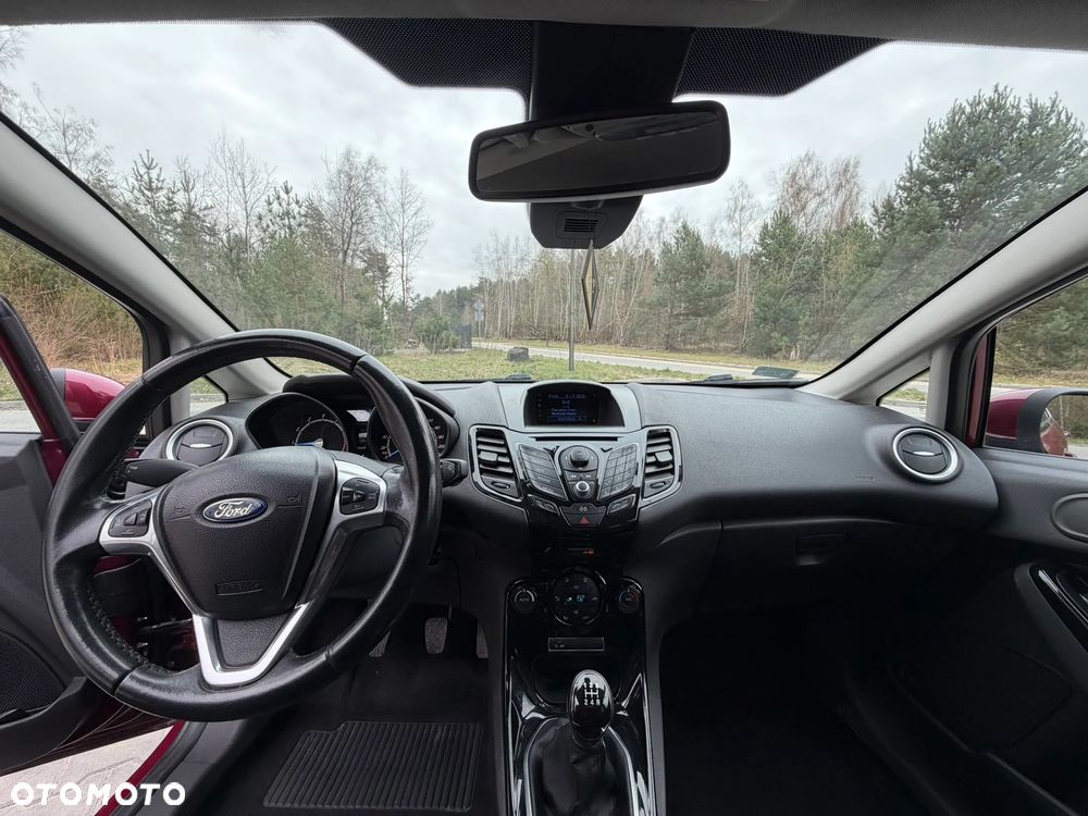 Ford Fiesta - 17
