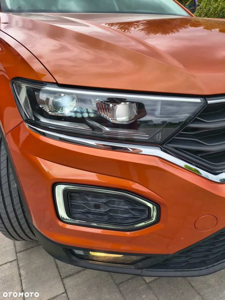 Volkswagen T-Roc - 23