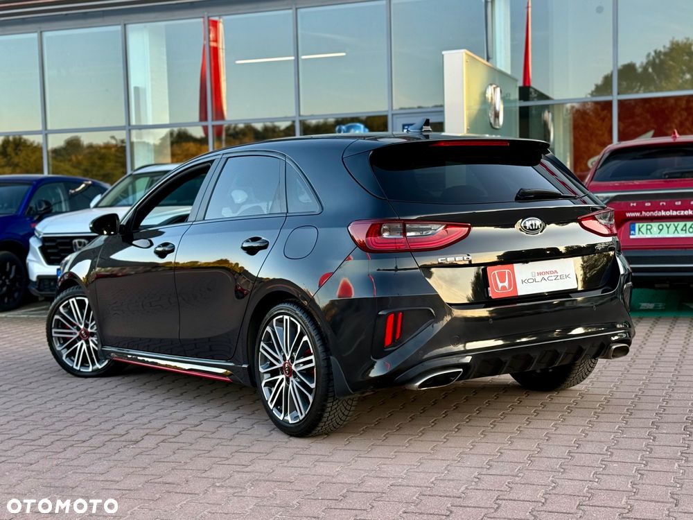 Kia Ceed - 3