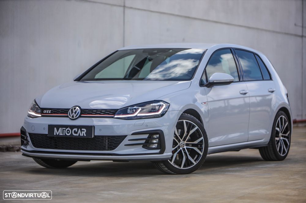 VW Golf GTI Performance BlueMotion DSG - 1