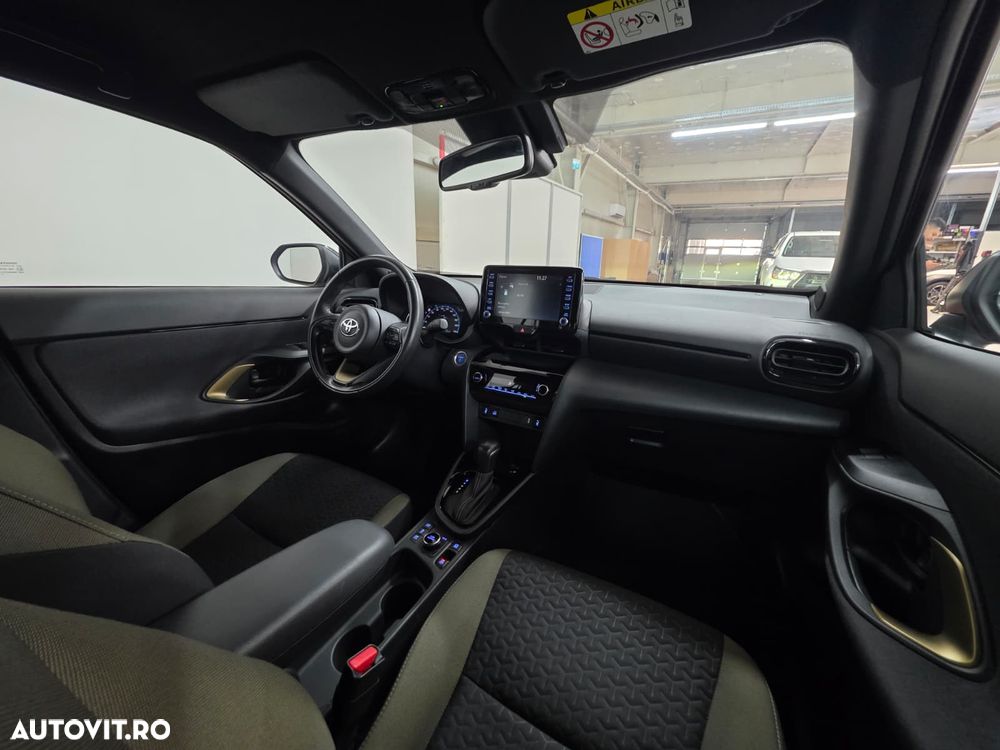 TOYOTA Yaris Cross 2023 — imagine 11