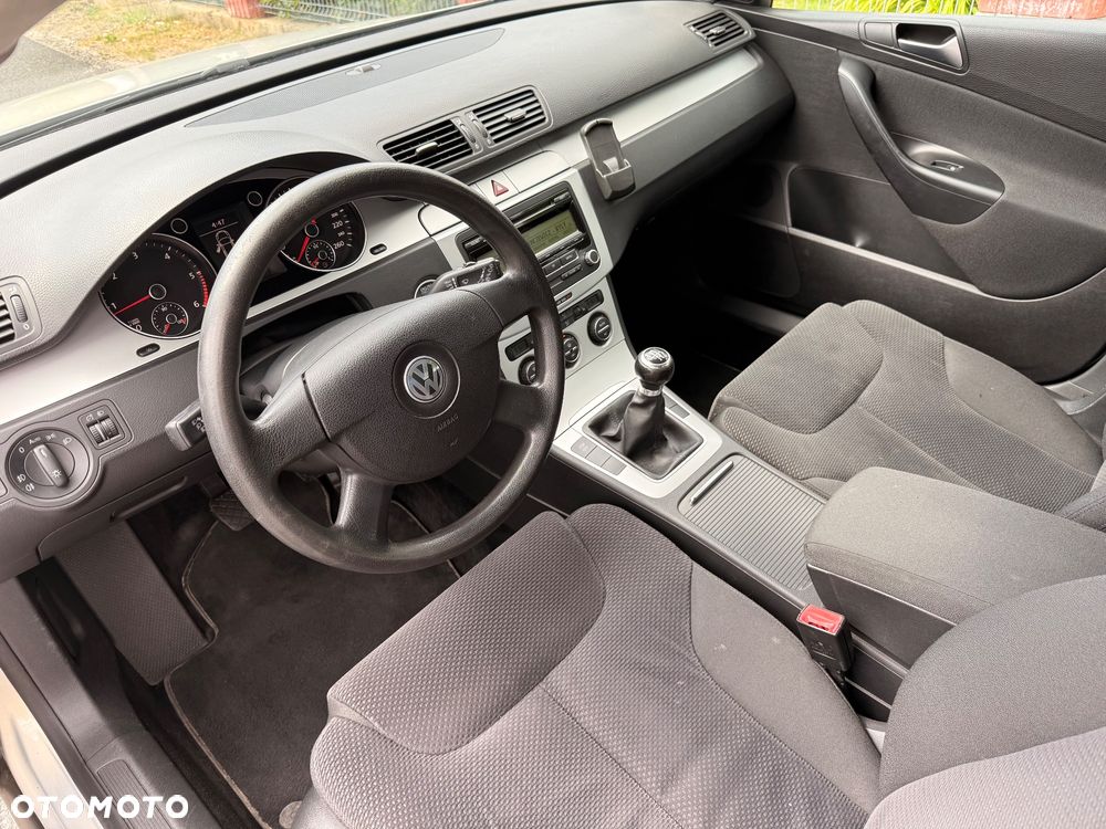 Volkswagen Passat 2.0 TDI DPF 4Mot Comfortline - 12