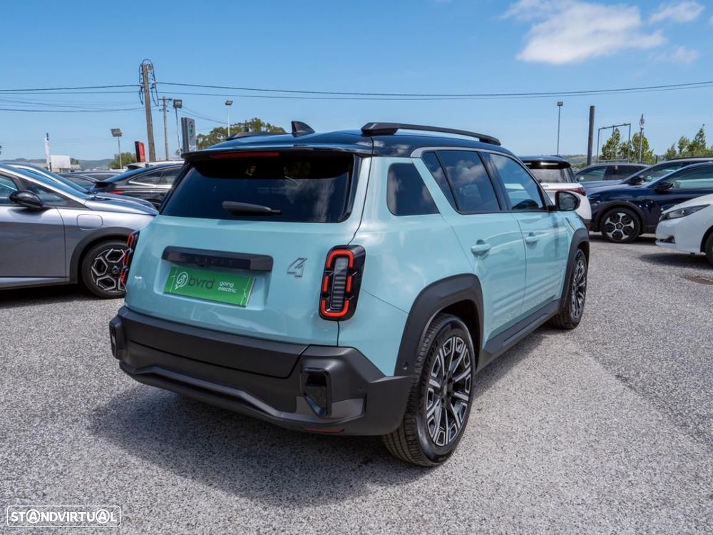 Renault 4 E-Tech 52 kWh Iconic Autonomia Conforto - 18