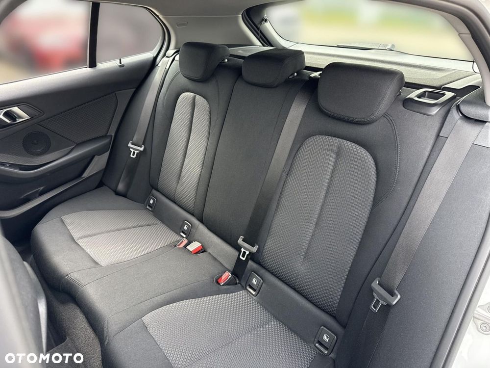 BMW Seria 1 118i Advantage - 9