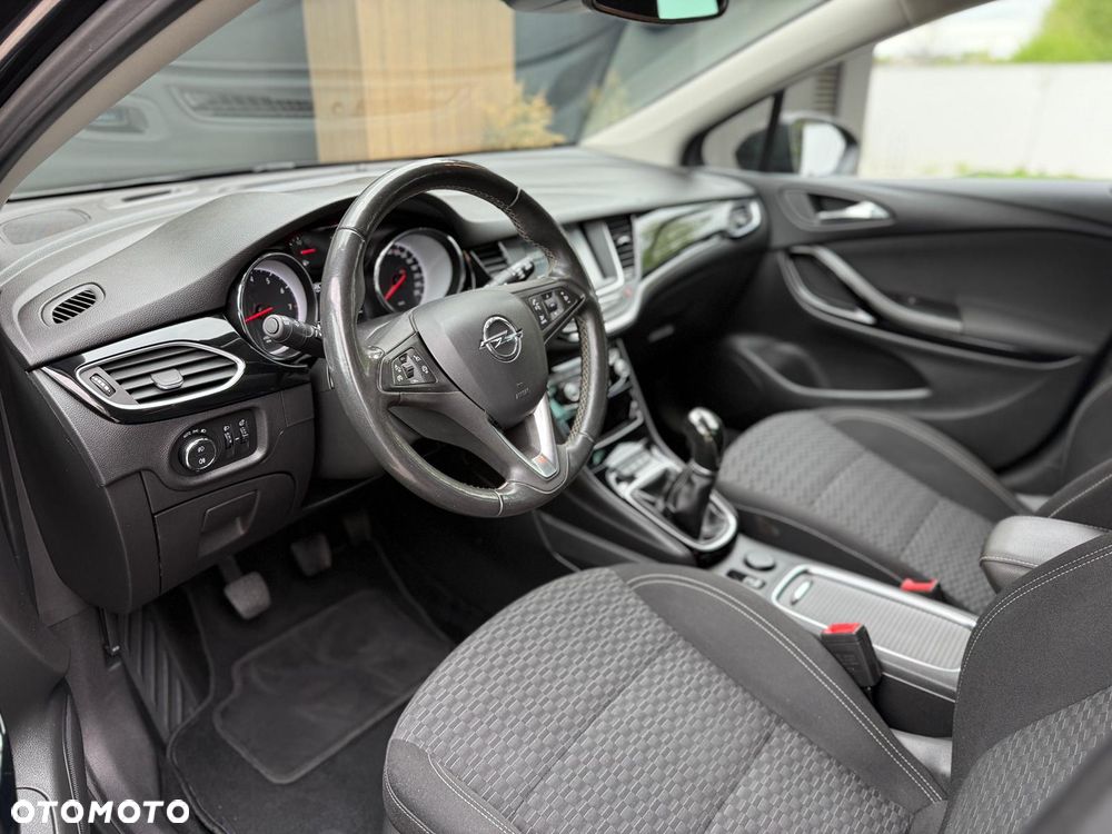 Opel Astra 1.4 Turbo Active - 11