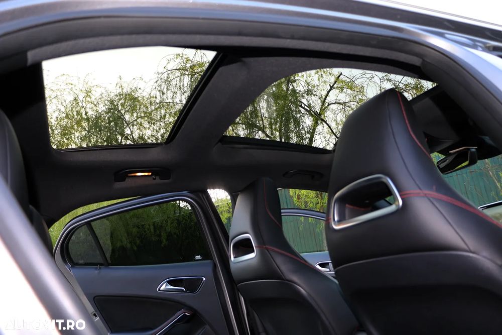 Mercedes-Benz GLA 220 CDI 4MATIC 7G-DCT AMG Line - 21