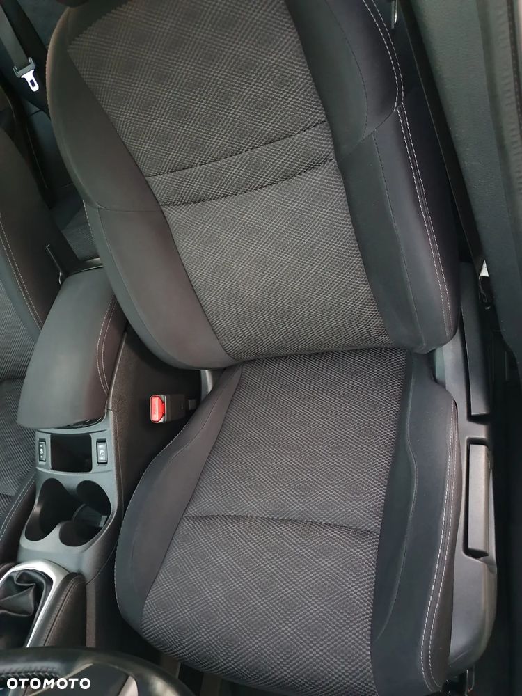 Nissan Qashqai 1.5 dCi Tekna - 18