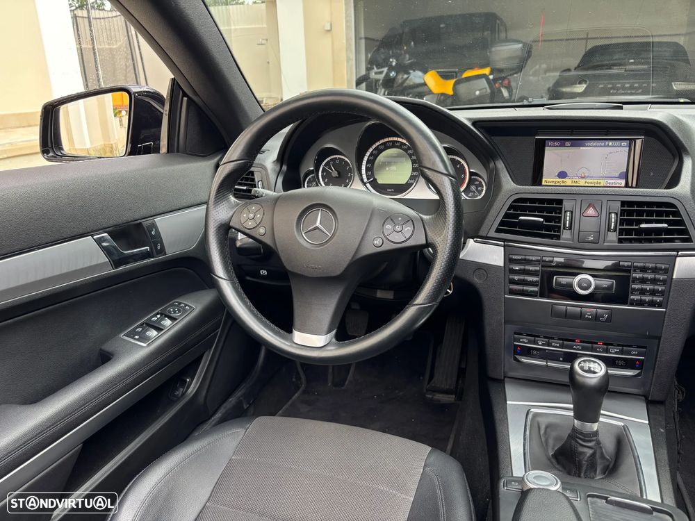 Mercedes-Benz E 220 CDi Avantgarde BlueEfficiency - 13