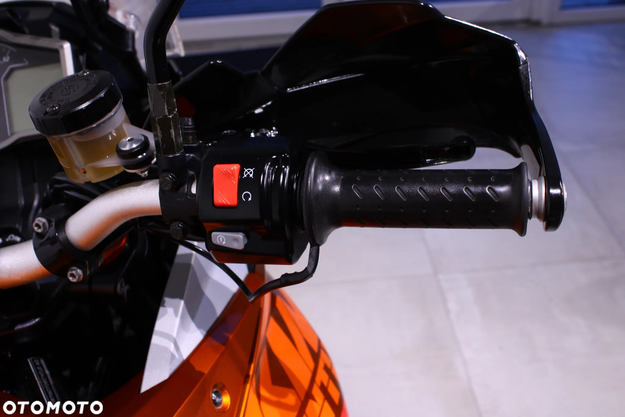 KTM Adventure - 9