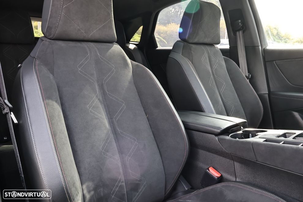 DS DS7 Crossback E-Tense Performance Line+ EAT8 - 14