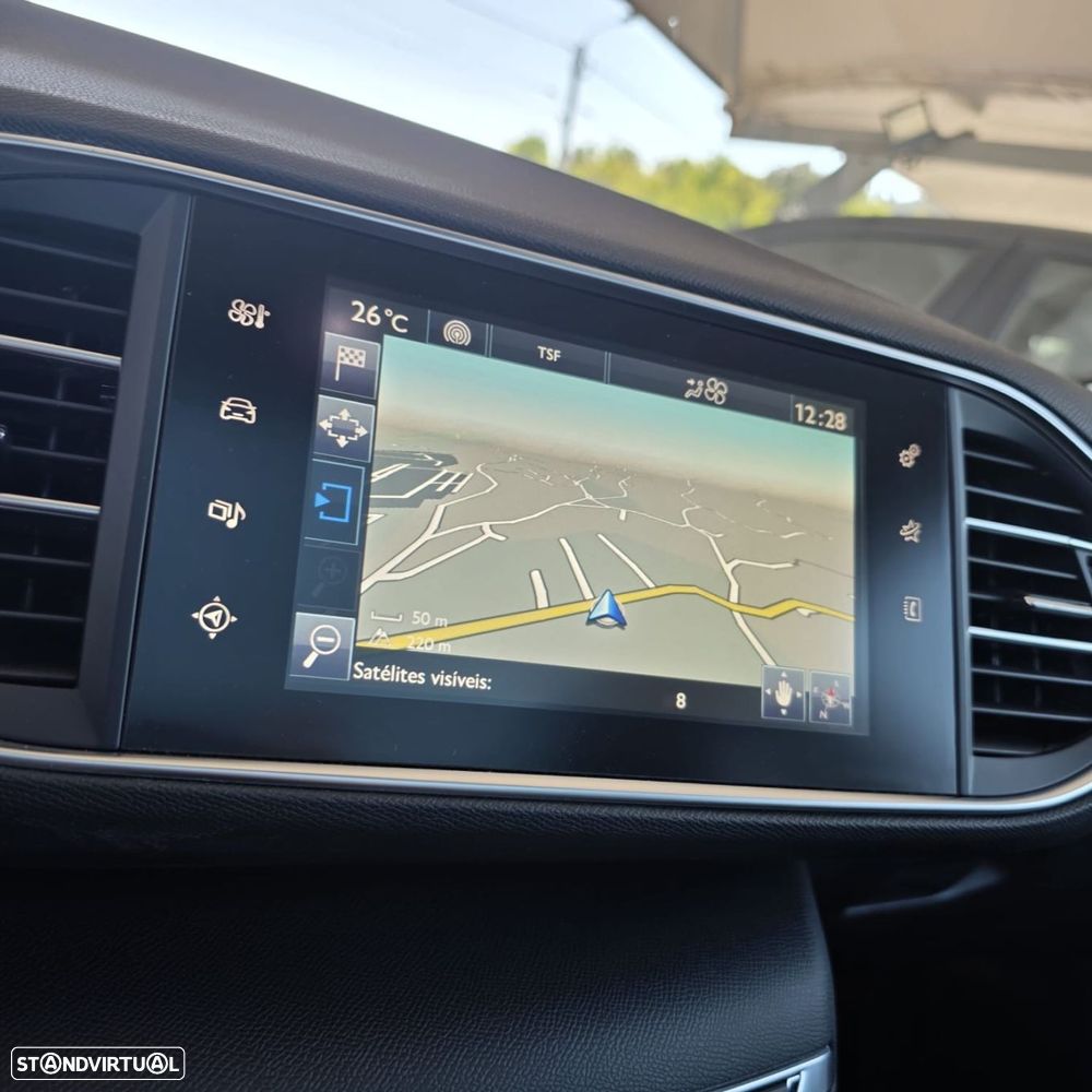 Peugeot 308 1.6 BlueHDi Allure J17 - 29