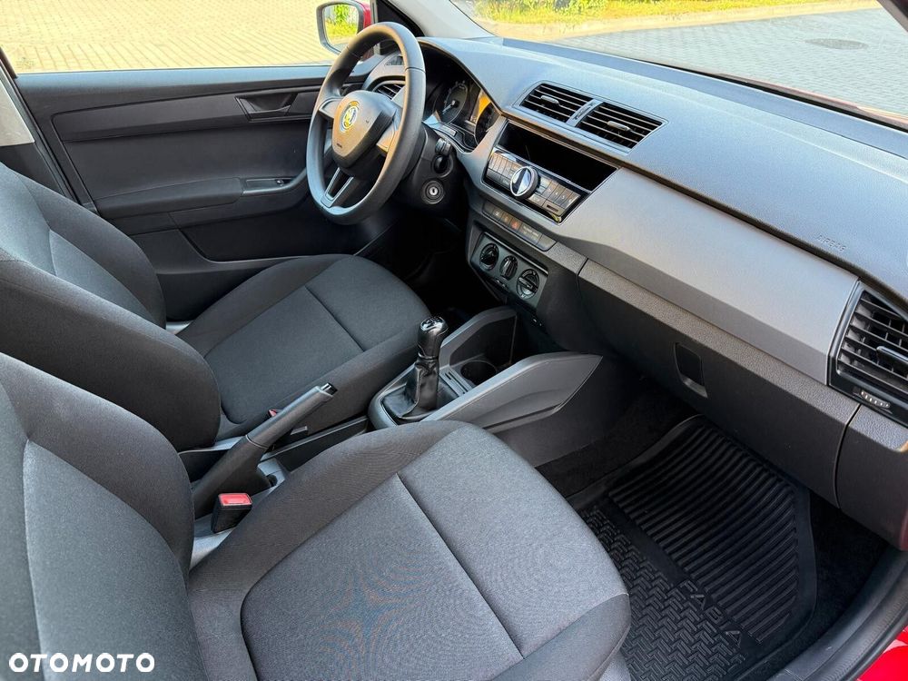 Skoda Fabia 1.0 Active - 12