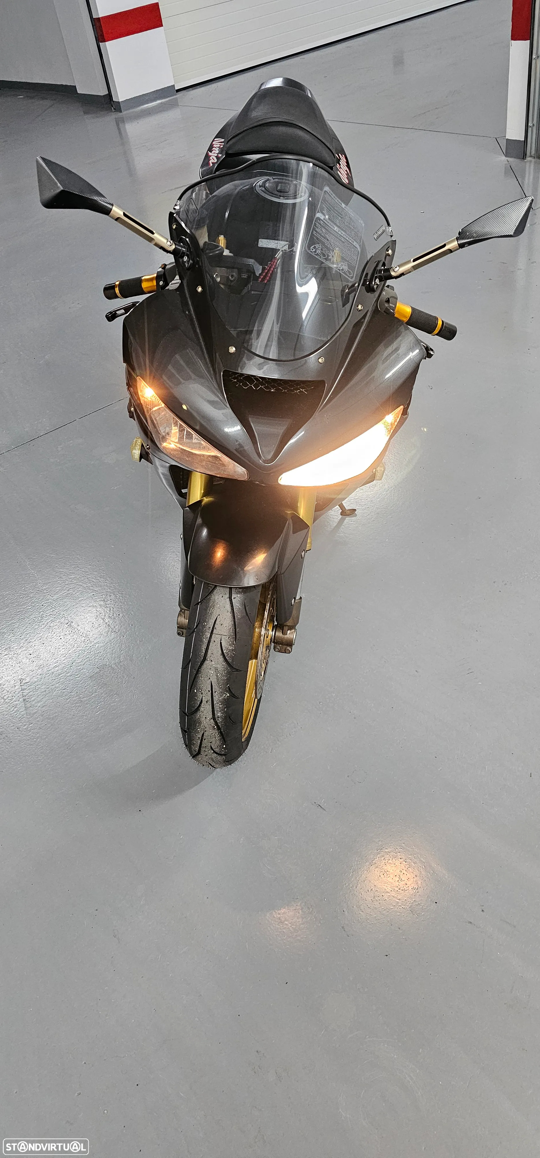 Kawasaki ZXR 636 Ninja - 9
