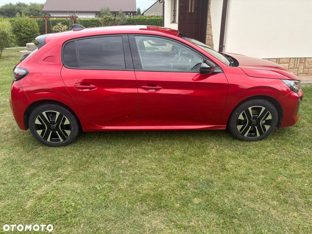 Peugeot 208 1.2 T Allure S&S - 5