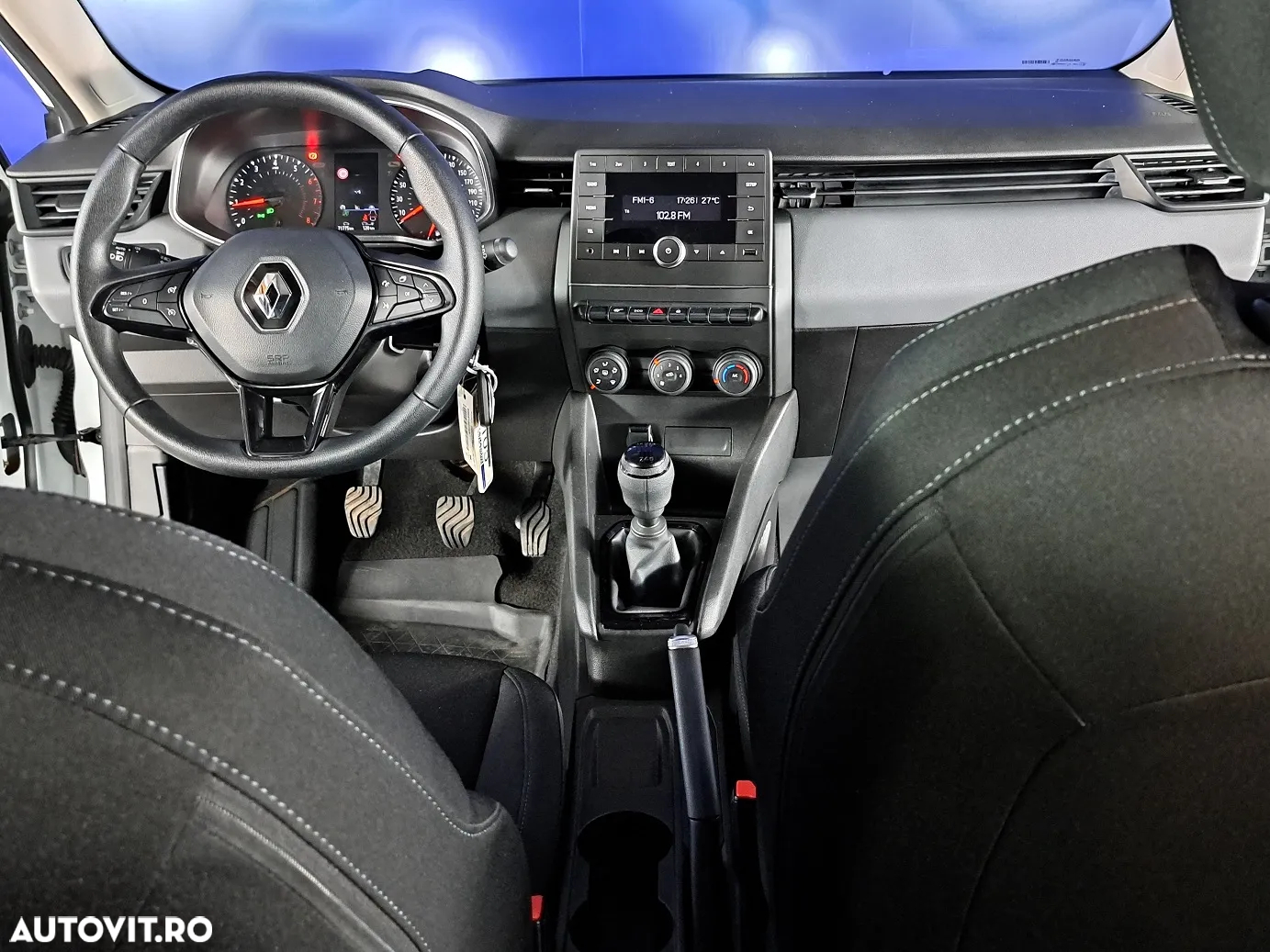 Renault Clio - 14