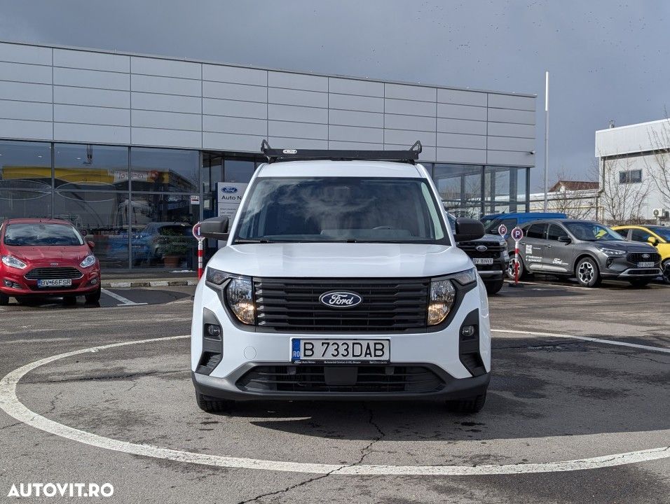 Ford Transit Courier - 3