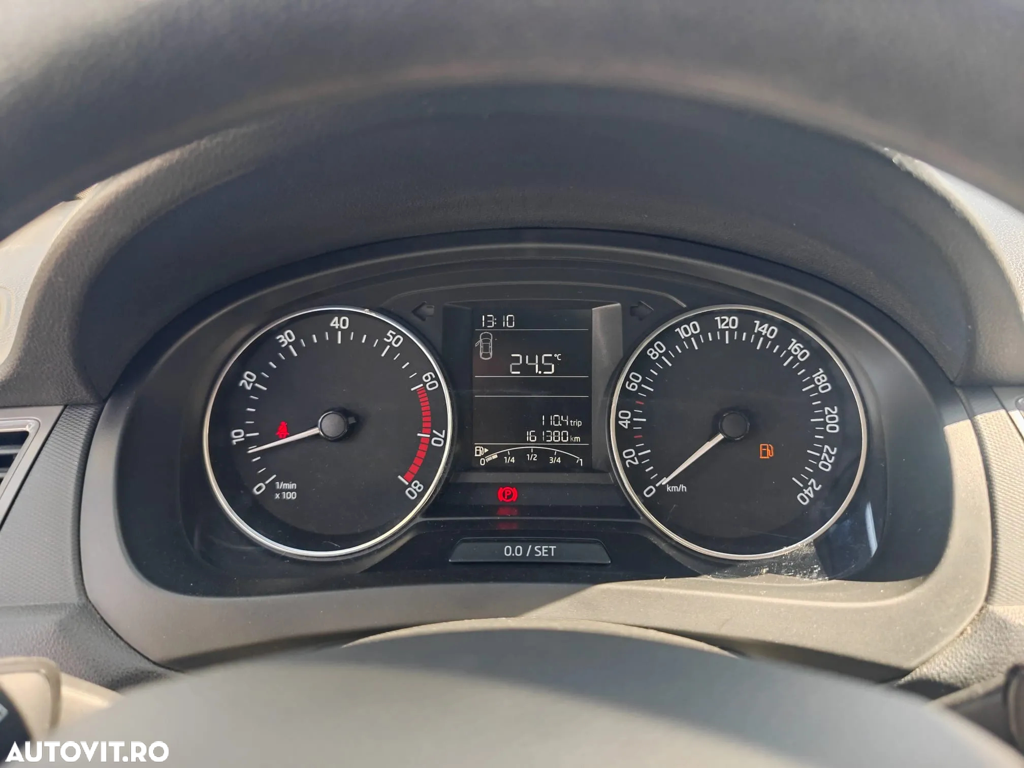 Skoda RAPID 1.2 TSI Ambition - 12