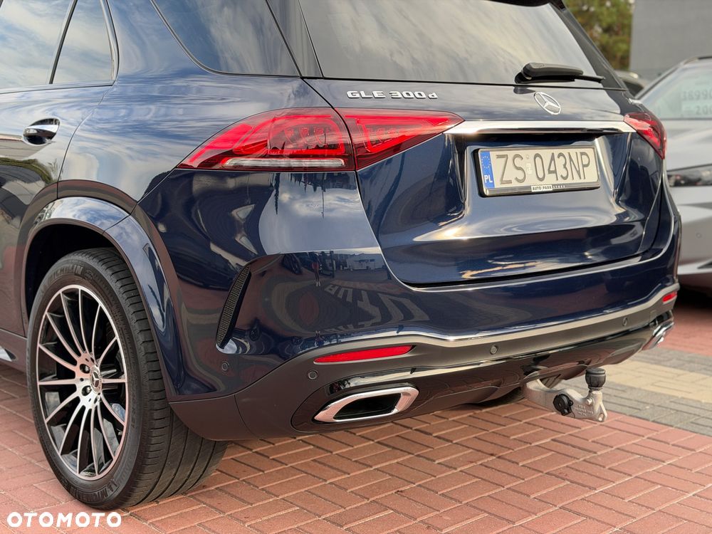 Mercedes-Benz GLE 300 d 4-Matic - 8