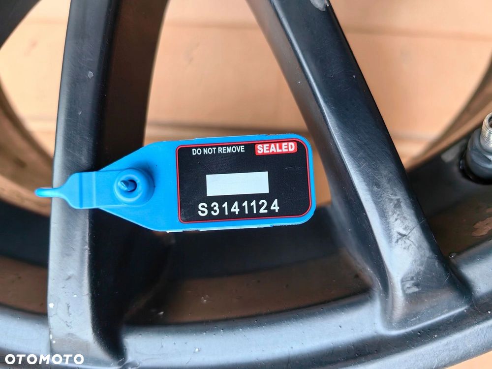 Aluelga FELGA AEZ XYLO 17" 8J ET35 5X112 KBA 46030 (1124) - 8