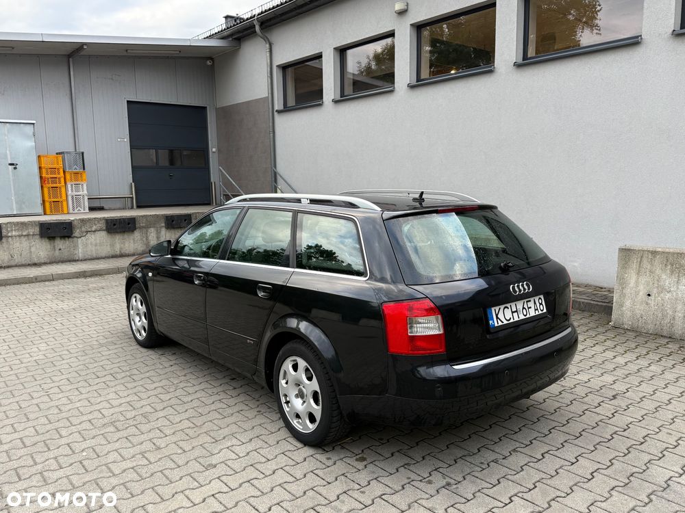 Audi A4 Avant - 5