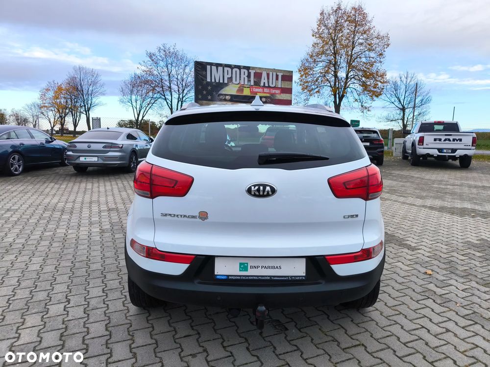 Kia Sportage 2,0 CRDI AWD Dream-Team Edition - 4