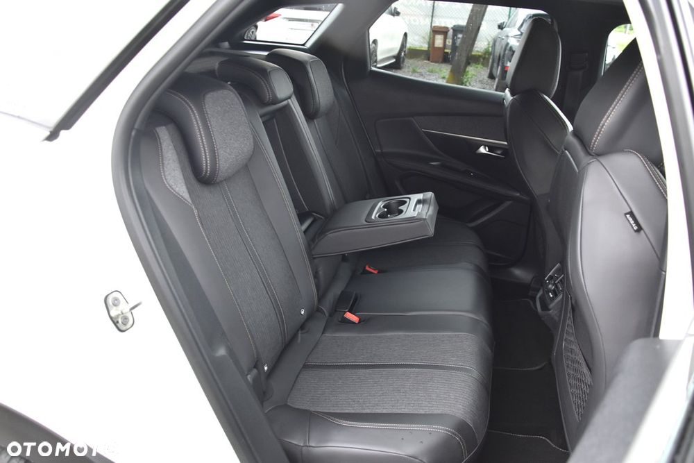Peugeot 3008 PureTech 130 Stop & Start Allure - 29