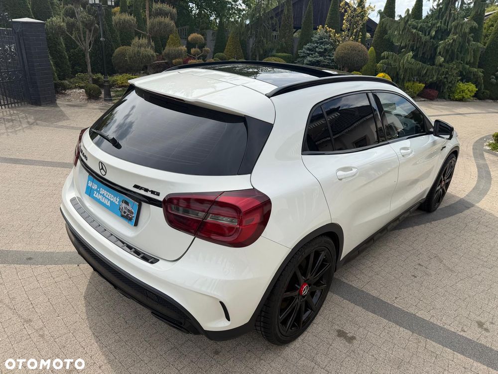 Mercedes-Benz GLA 45 AMG 4Matic 7G-DCT - 4