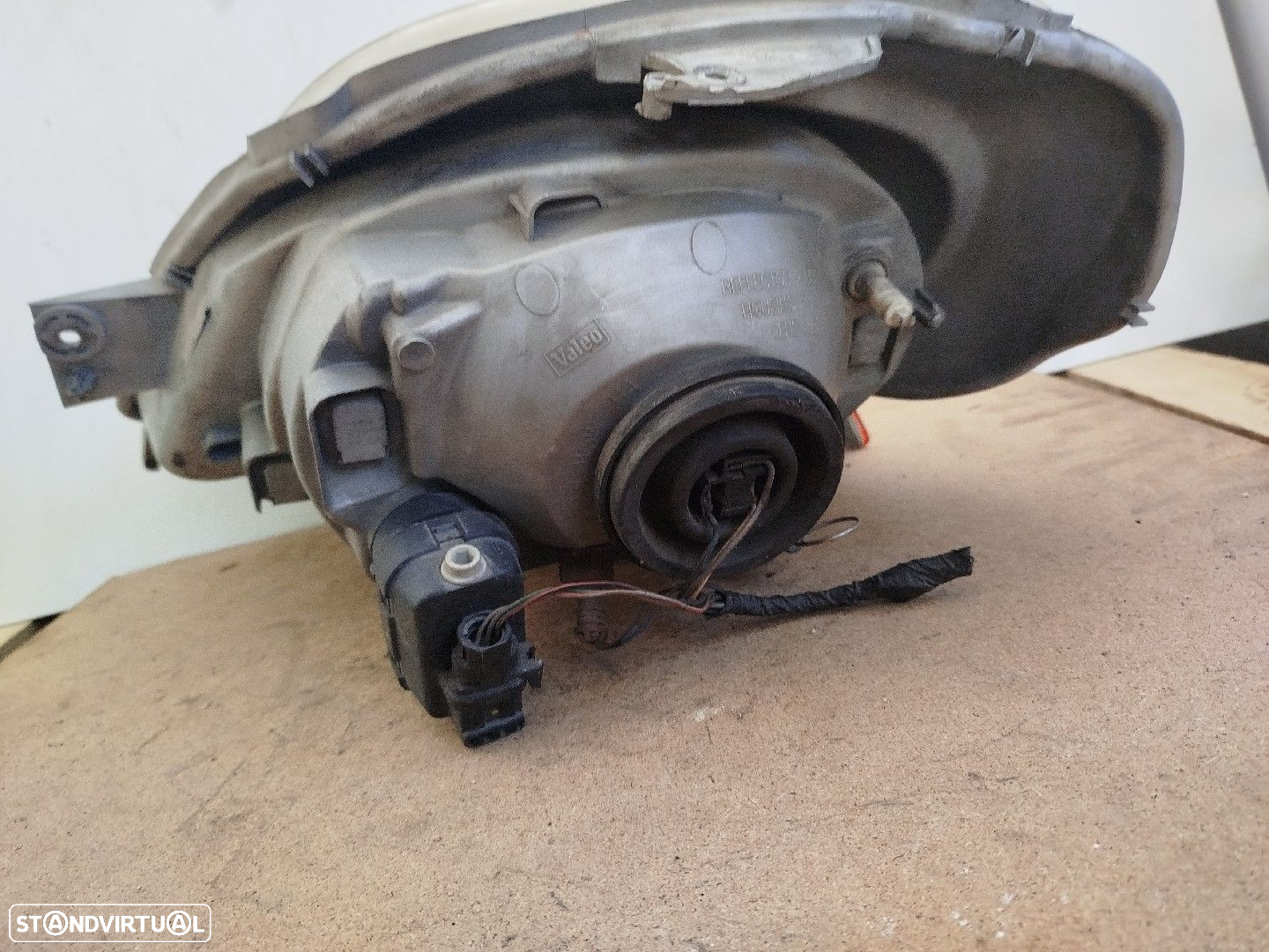Farol/ Otica Dianteiro Dto Renault Trafic Ii Caixa (Fl) - 2